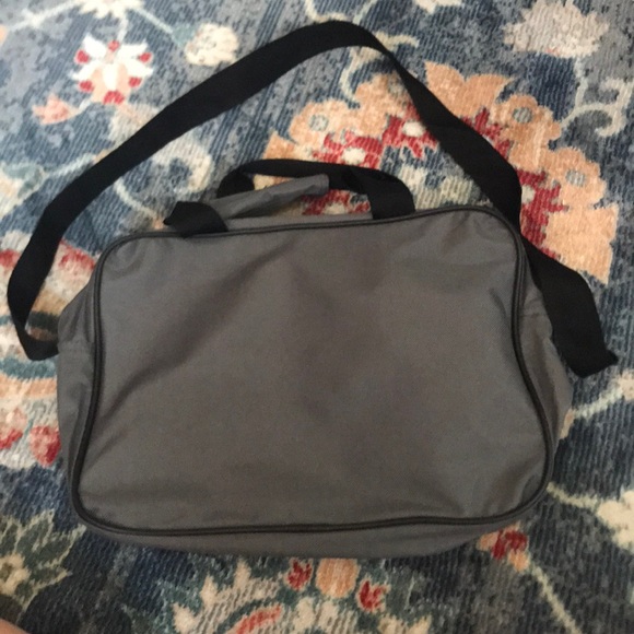 Tag Travel Bag - Picture 3 of 8